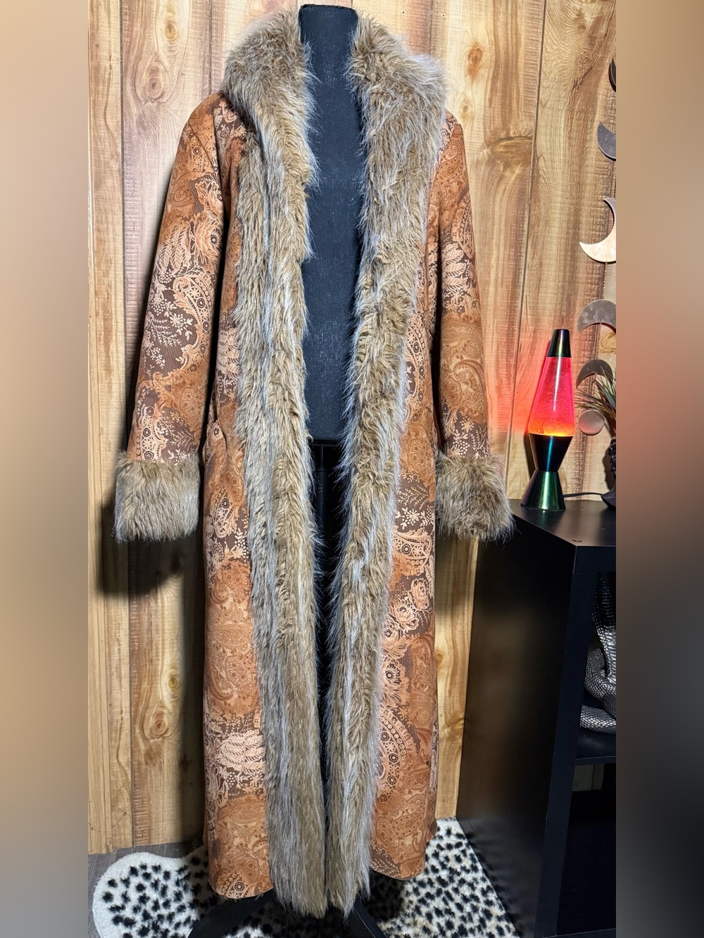 Newport News Brown Paisley Teddy Coat with Faux Fur Trim - Picture 6 of 14